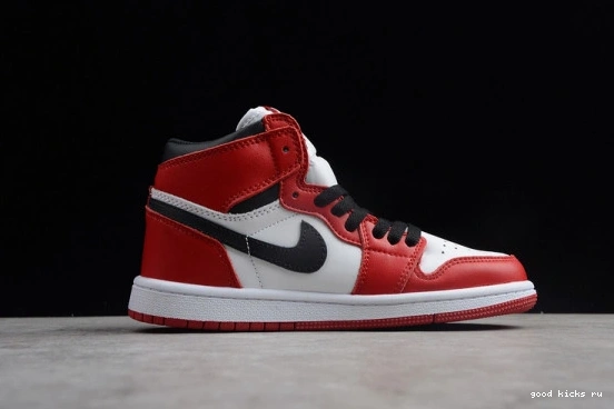 555088-101 "Chicago" Retro High 1 555088-101 Kids  Jordan Kid Air OG 0516